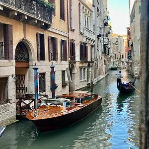 Becher 3* Venezia