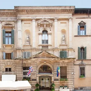 Accademia 4* Verona
